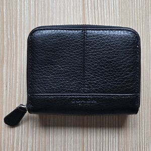 Coach Pebbled Leather Zip Around Wallet Accordion Snap Black